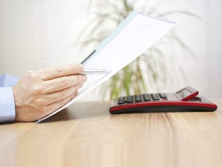 Thinking of surrendering your ulip Heres why you shouldnt | lets be game changers | page 913 lets be game changers