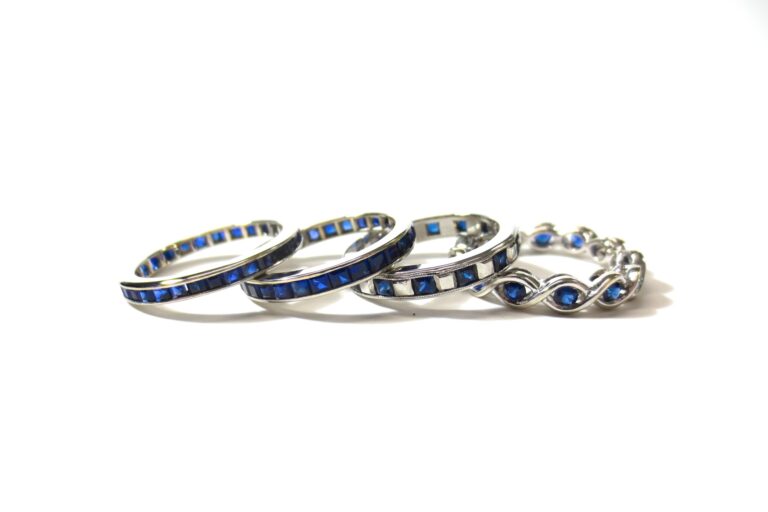 5 stunning design trends for womens wedding bands to watch | lets be game changers | page 727 5 stunning design trends for womens wedding bands to watch | lets be game changers | page 727 lets be game changers