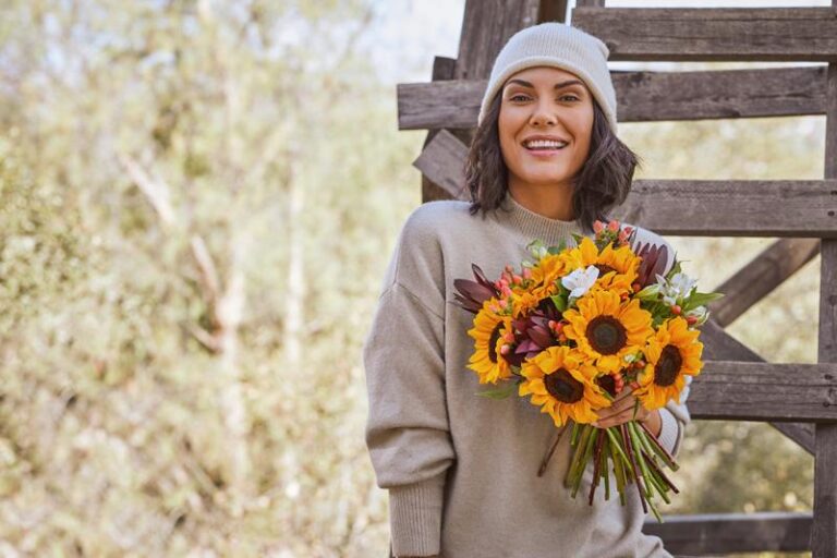 Everything you should know about giving friends flowers | lets be game changers | page 442 Everything you should know about giving friends flowers | lets be game changers | page 442 lets be game changers