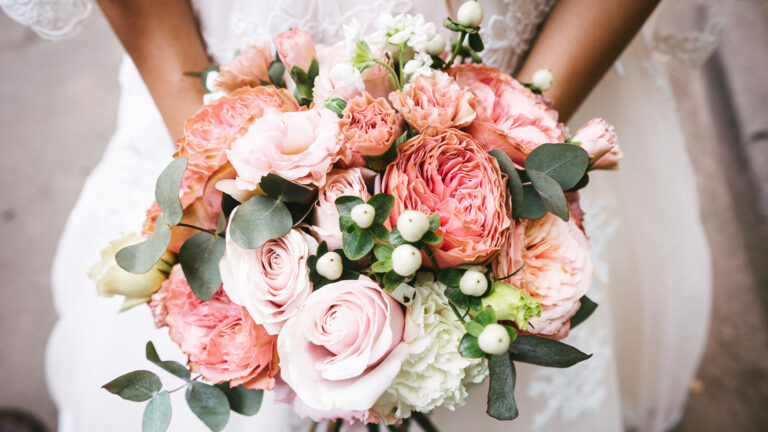 Inspirational tips to choose the right wedding bouquet | lets be game changers | page 431 Inspirational tips to choose the right wedding bouquet | lets be game changers | page 431 lets be game changers